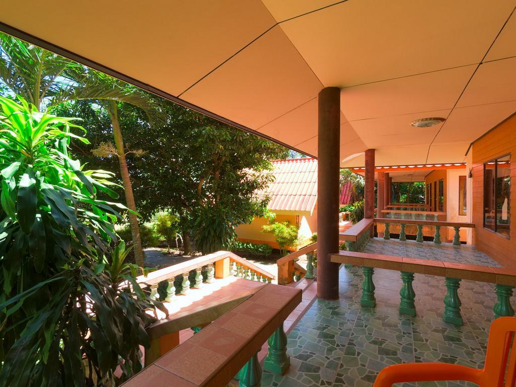 Rim Khao Resort Koh Lanta Exterior photo