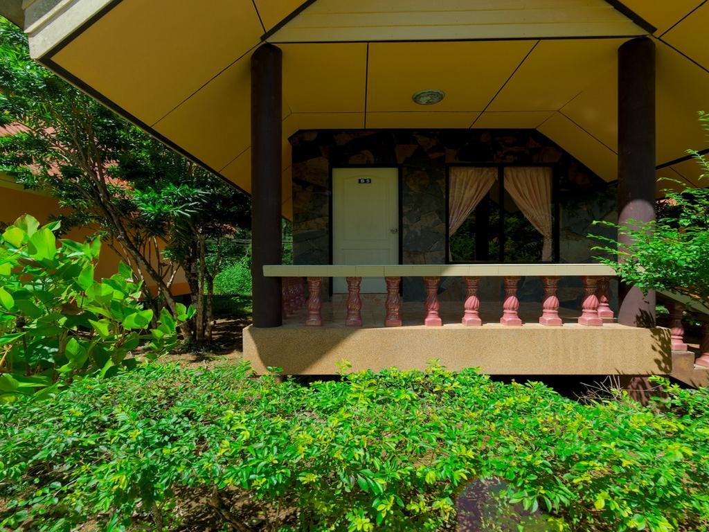 Rim Khao Resort Koh Lanta Exterior photo